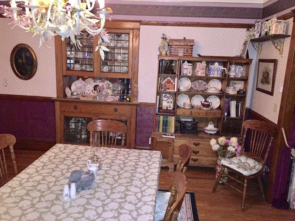 Scarlett House Victorian B & B Janesville Bagian luar foto